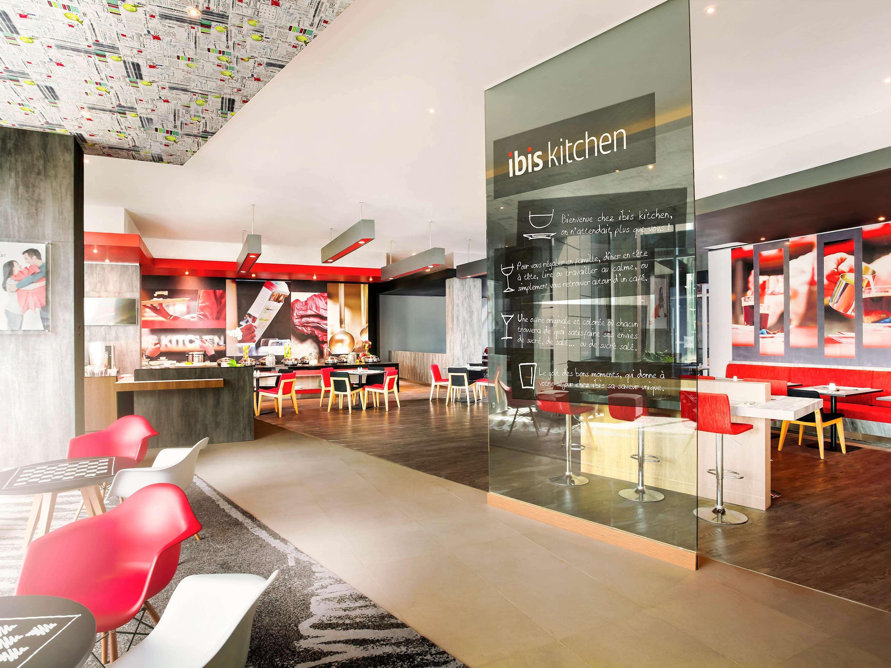 Ibis Makassar City Center Zewnętrze zdjęcie