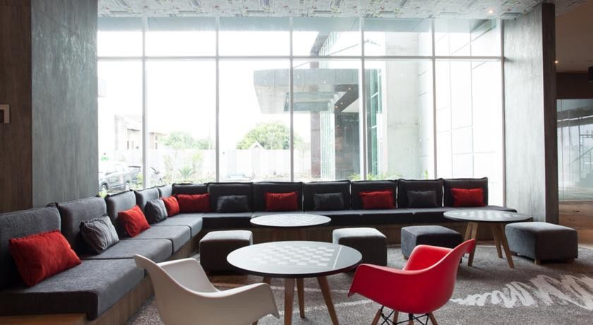 Ibis Makassar City Center Zewnętrze zdjęcie