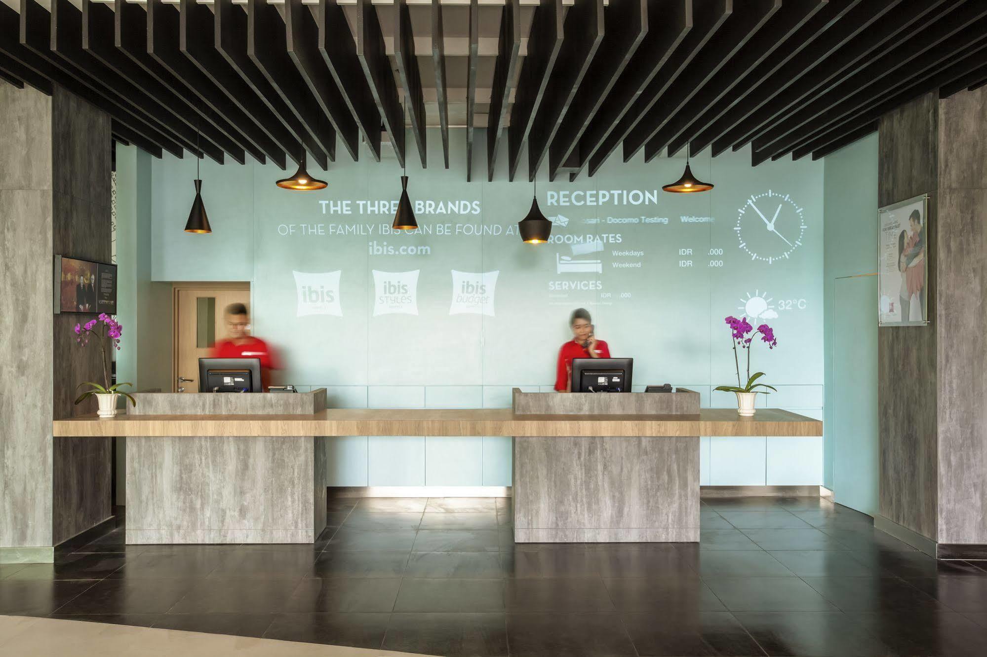 Ibis Makassar City Center Zewnętrze zdjęcie